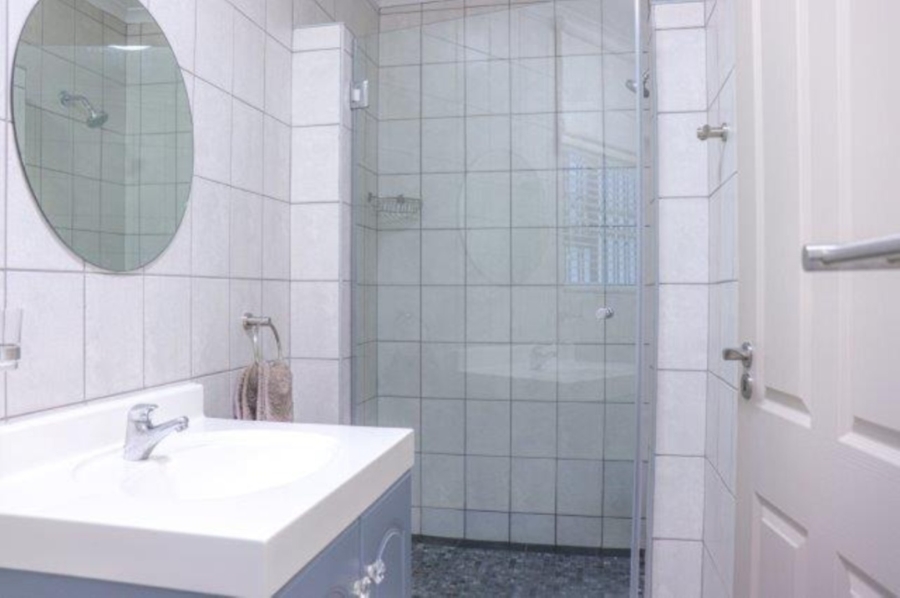 To Let 3 Bedroom Property for Rent in Onrus Western Cape